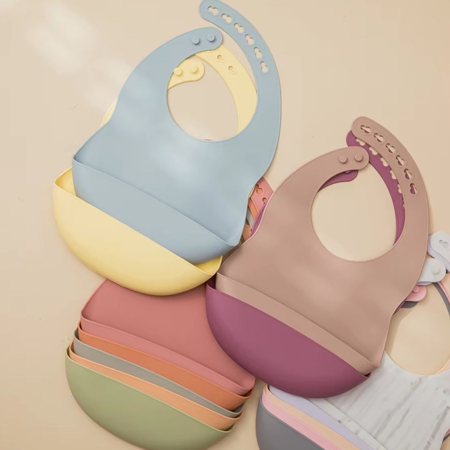 Bavaglino Regolabile in Silico - Baby Food Newborn recensione e prezzo